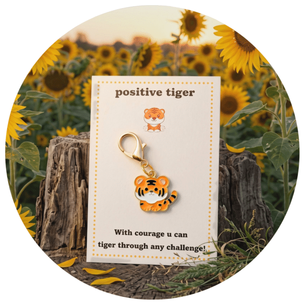 Pocket Hug Positive Tiger
